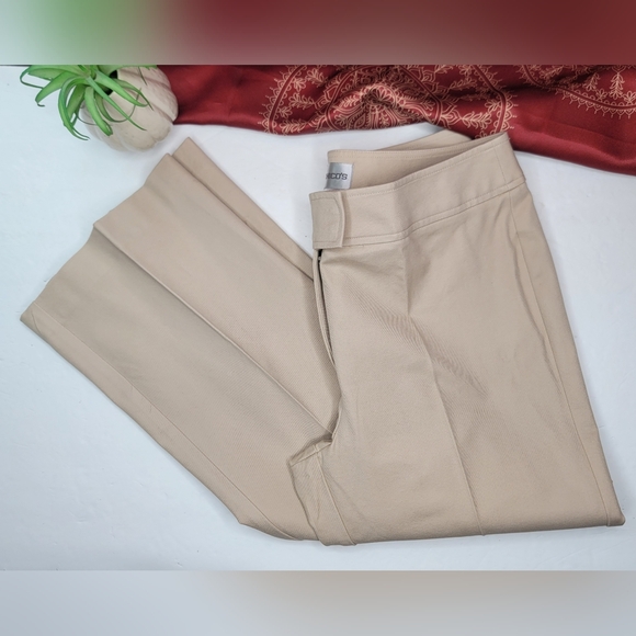 Chico's Dress Pants Beige Chico's Size 0 Short/ US 4 - Picture 8 of 9